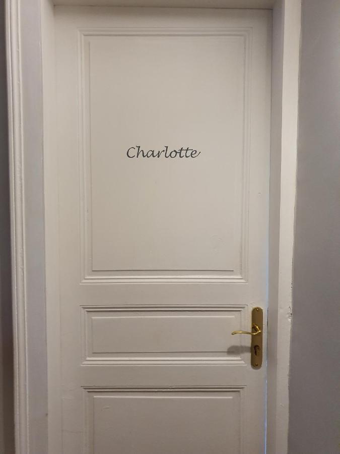 Chambres D'Hotes Des Rouets Fourmies Exterior photo